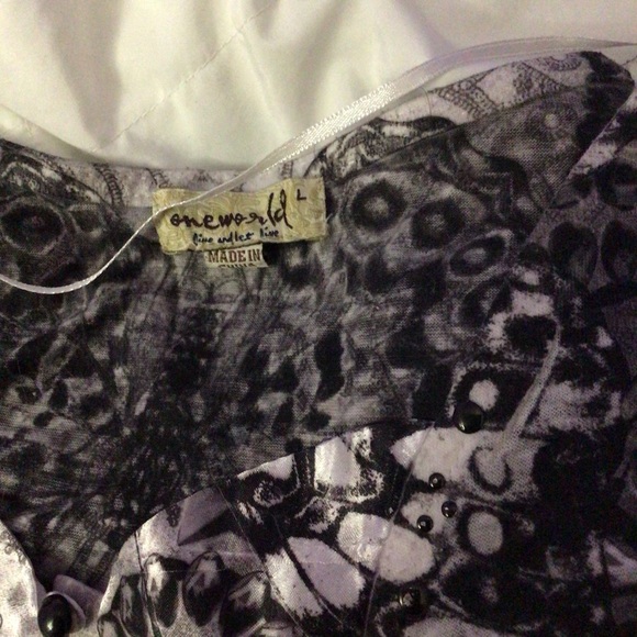 One World gothic style top L - Picture 6 of 7